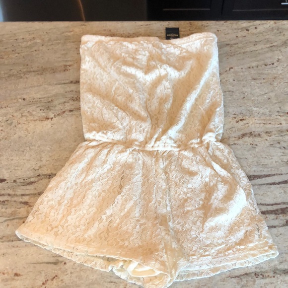 Hollister Pants - NWT Hollister strapless cream lace romper